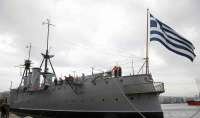 Το θρυλικό θωρηκτό Αβέρωφ στο λιμάνι της Θεσσαλονίκης - Εντυπωσιακή υποδοχή