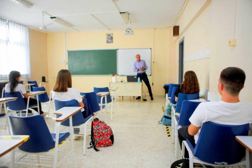Τσιόδρας: Ένα ένζυμο στη μύτη η «πανοπλία» των παιδιών στον κορονοϊό – Τι είπε για τον τουρισμό
