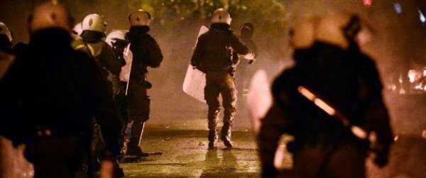 «Οδηγός αντίστασης» από τους αναρχικούς προς τους κατοίκους των Εξαρχείων
