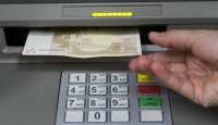 'Οδηγίες χρήσης' των capital controls από την Ελληνική Ένωση Τραπεζών – 30 ερωταπαντήσεις